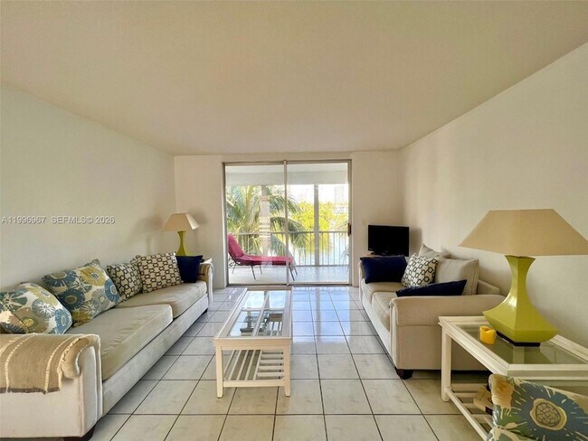 Building Photo - 3030 Marcos Dr