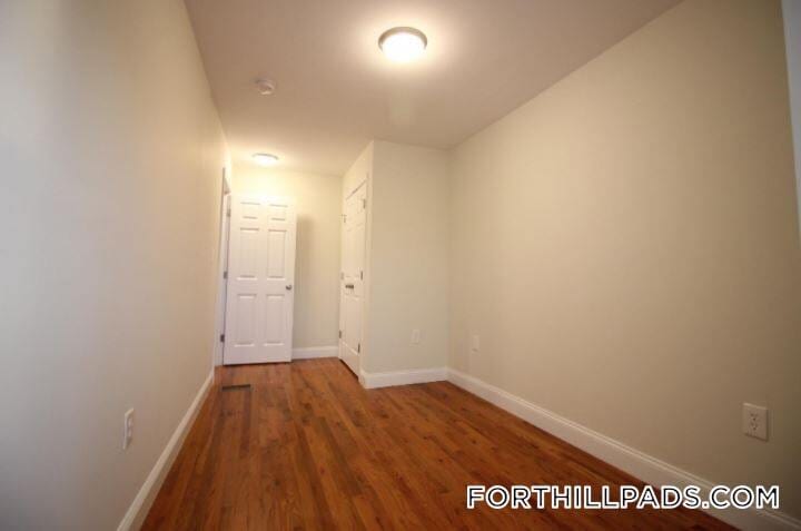 Building Photo - 145 Marcella St