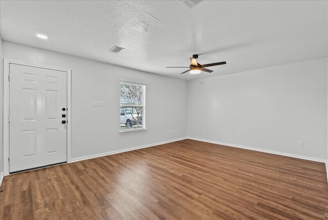 Building Photo - 2114 St Lucia Calle