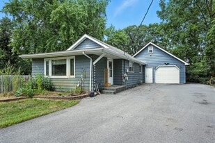 Building Photo - 5512 Vasa Ter