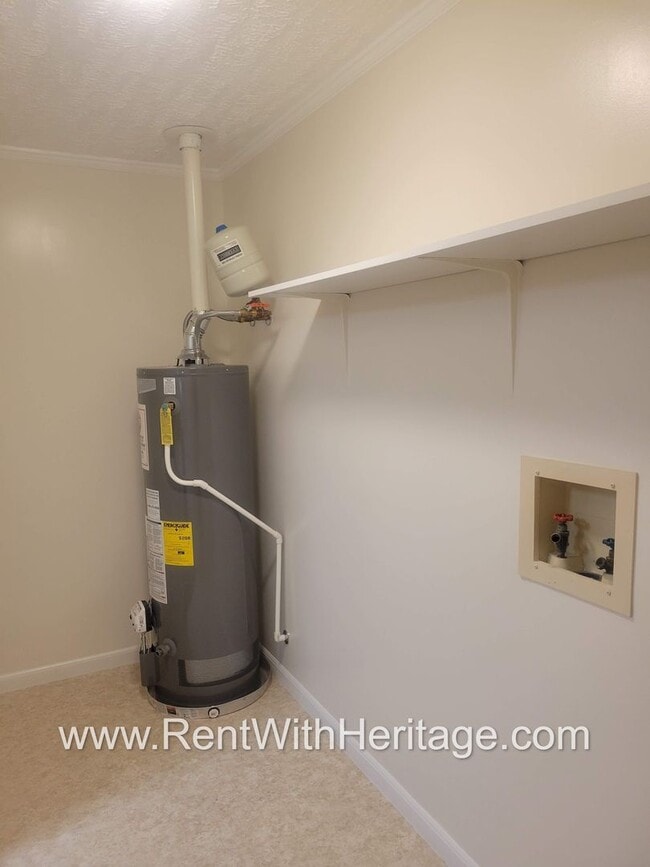 Building Photo - Gorgeous 3bd/2bath Brick Home/ Attention To Detail/ Upgrades Galore/ Great Location