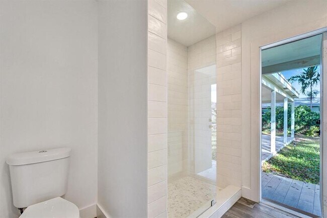 Building Photo - 11600 NW 26th St