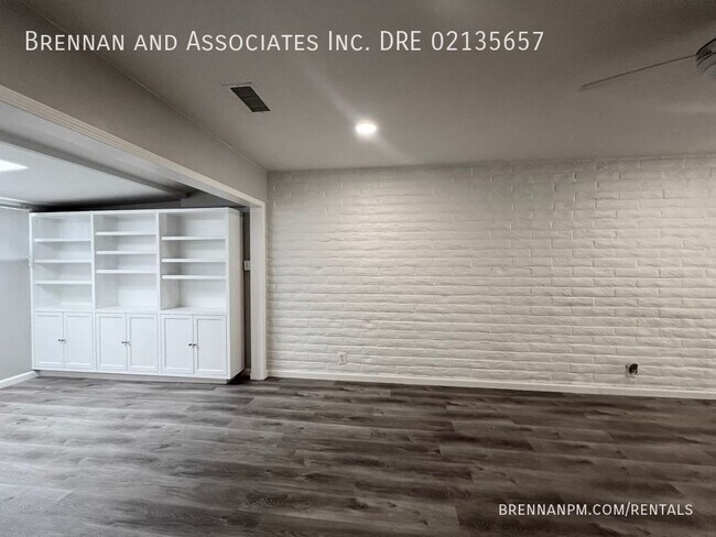 Building Photo - 9320 Earl St