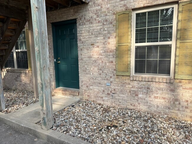 Building Photo - 28 Blevins Mayfield Rd