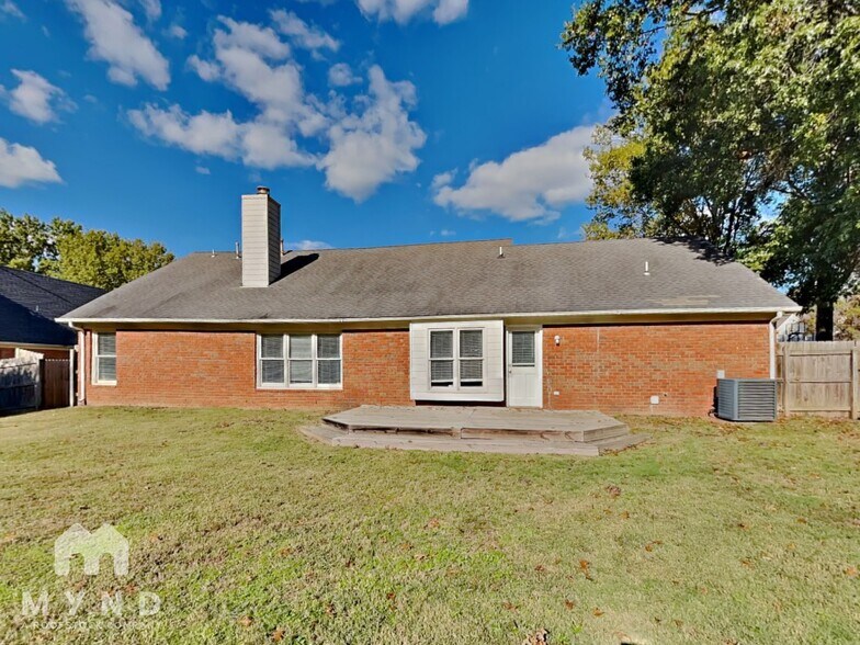 Building Photo - 7755 Antler Cove W