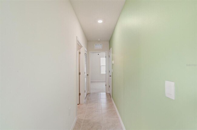 Building Photo - 2164 Big Bend Ave