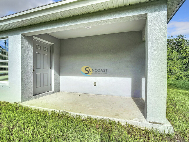 Building Photo - 12007 Henley Ave