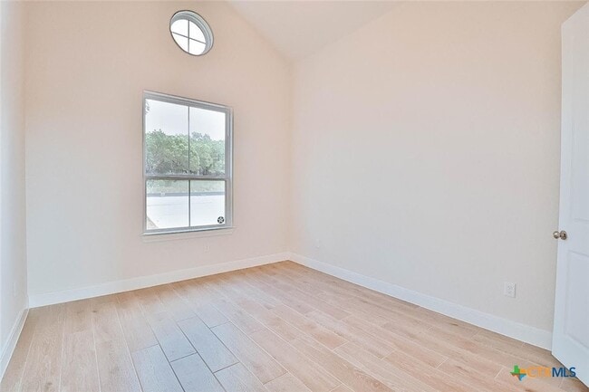 Building Photo - 1406 Prospect Cir