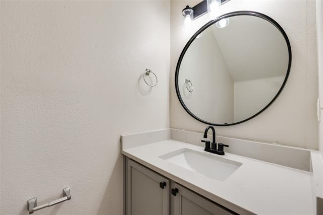 Building Photo - 4313 Hawk Ln