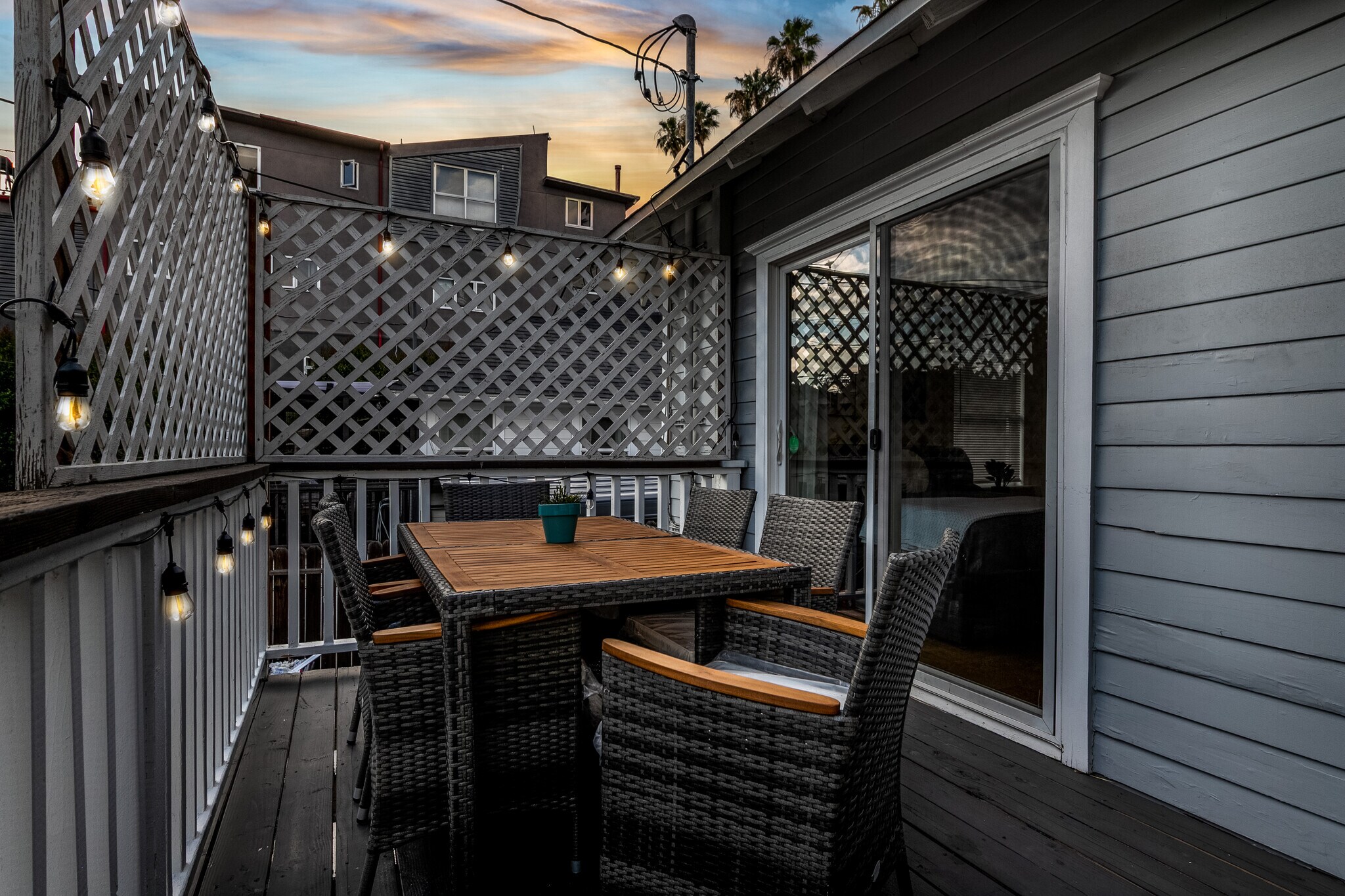 Building Photo - 6008 Carlton Way