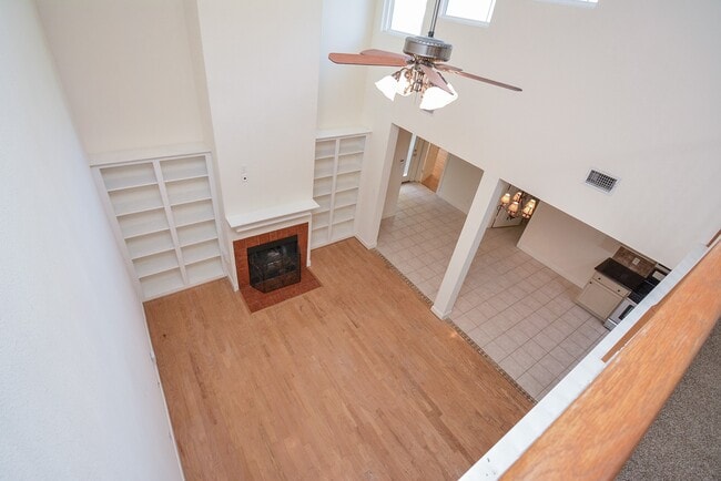 Building Photo - 16407 N Eldridge Pkwy
