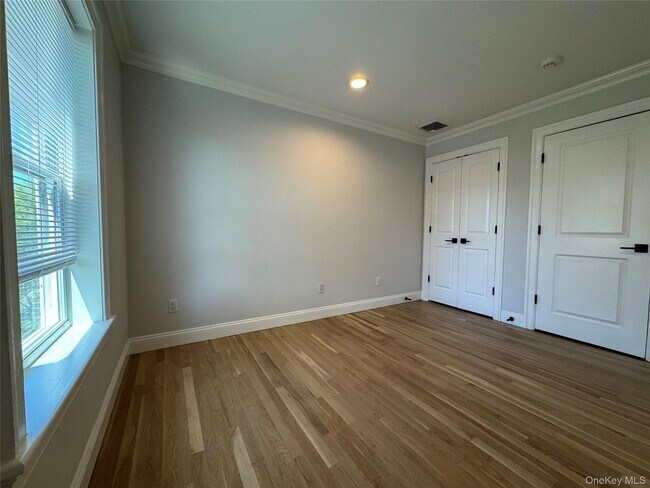 Building Photo - 1 Irving Pl