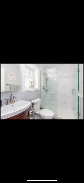 Building Photo - 927 S Charlotte St