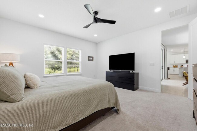 Building Photo - 75722 Bayley Pl