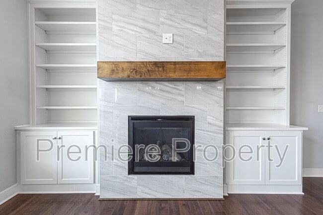 Building Photo - 21470 W 116th Pl