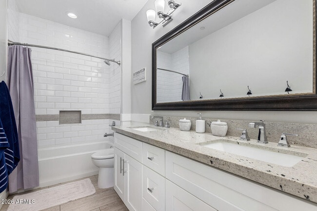 Building Photo - 3412 N Kachina Ln