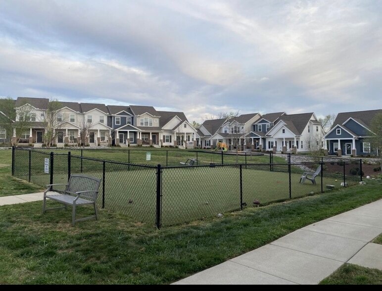 Building Photo - 973 Ashland Place Dr