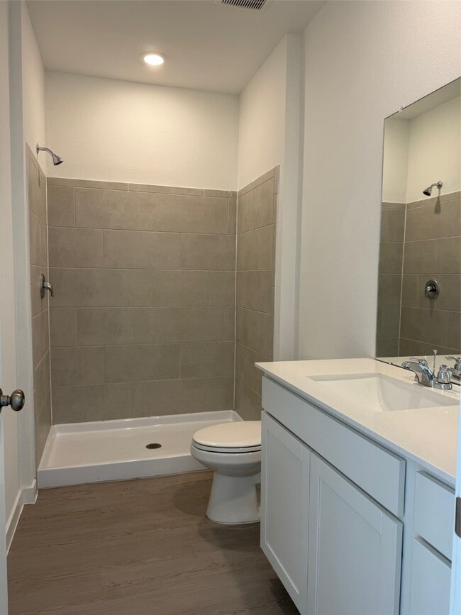 Building Photo - 28611 Bluebonnet Grotto Dr