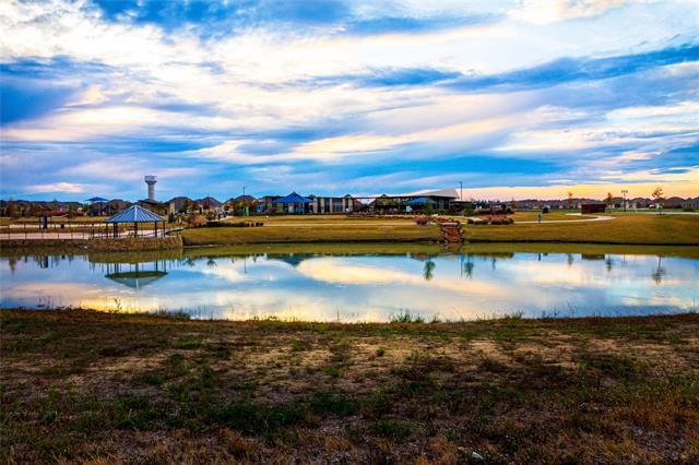 Building Photo - 404 Dewberry St