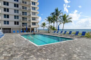 Building Photo - 3301 S Ocean Blvd