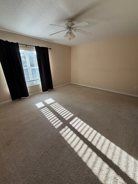 Building Photo - 3663 Caruso Pl