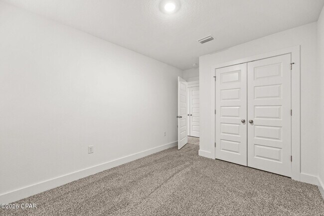 Building Photo - 188 Ellery Ln