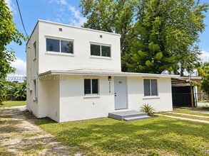 Building Photo - 3229 NW 34th St
