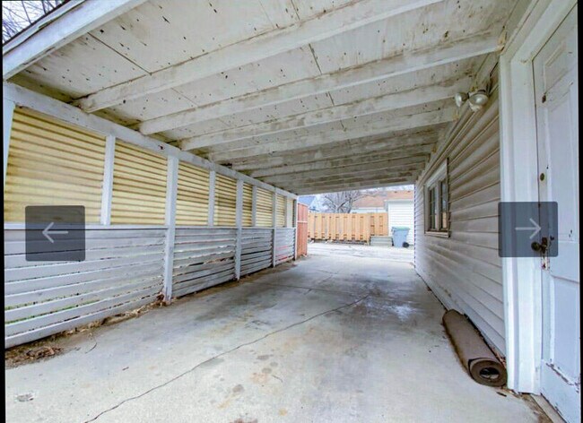 Building Photo - 3521 S Logan Ave