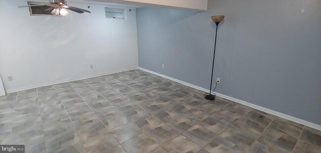 Building Photo - 20 Merino Ct