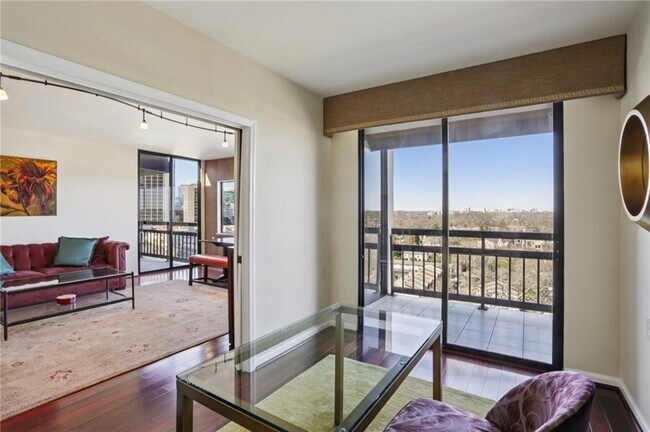 Building Photo - 1130 Piedmont Ave NE