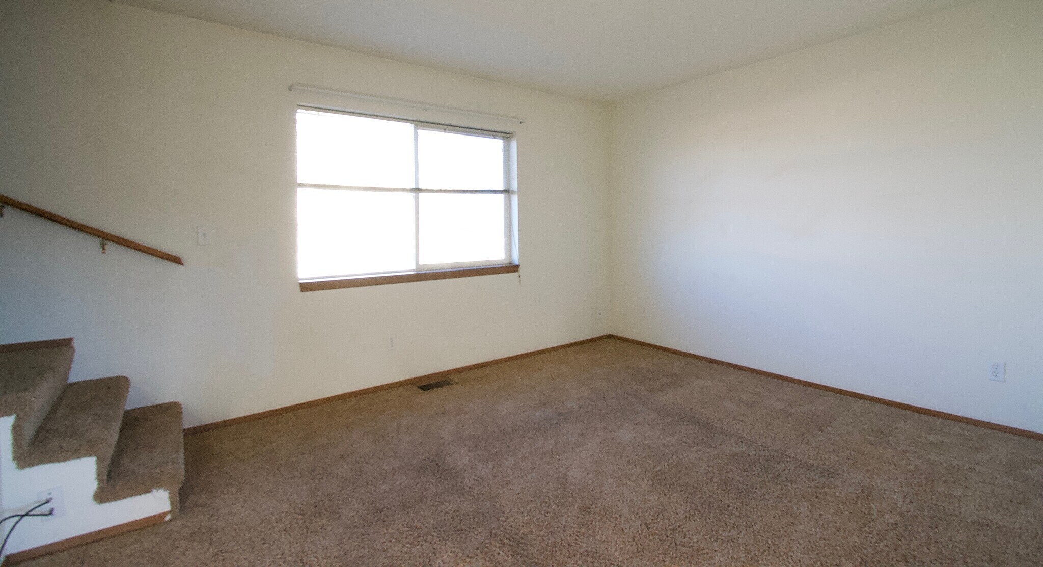 Building Photo - 255 Christiansen Ave, Unit B