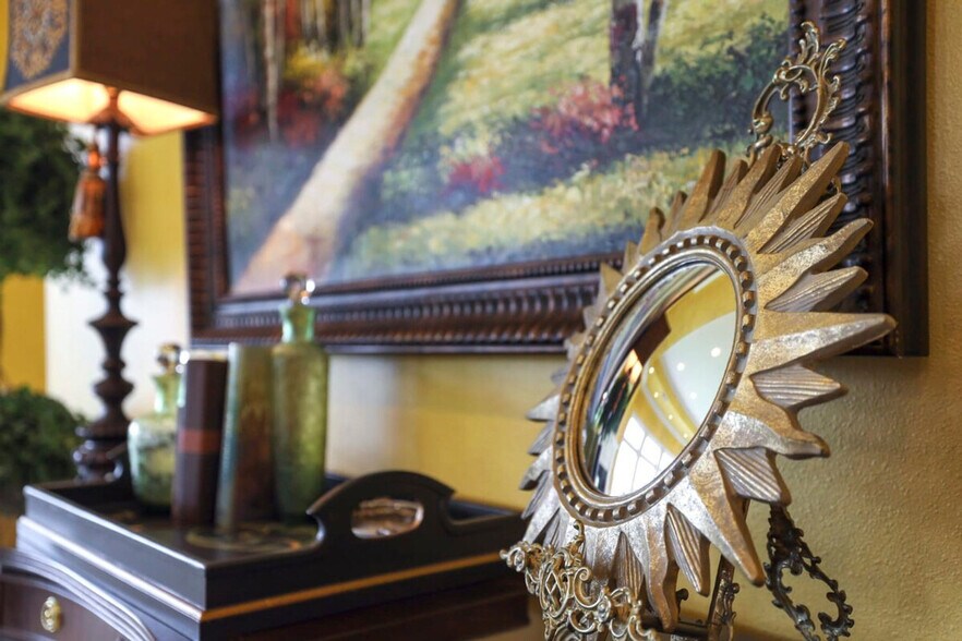 Building Photo - 18436 Ponderosa Dr