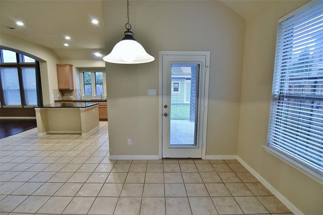 Building Photo - 2911 Velero