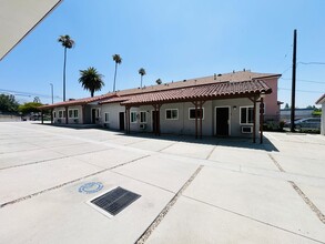 Building Photo - 13035 San Fernando Rd