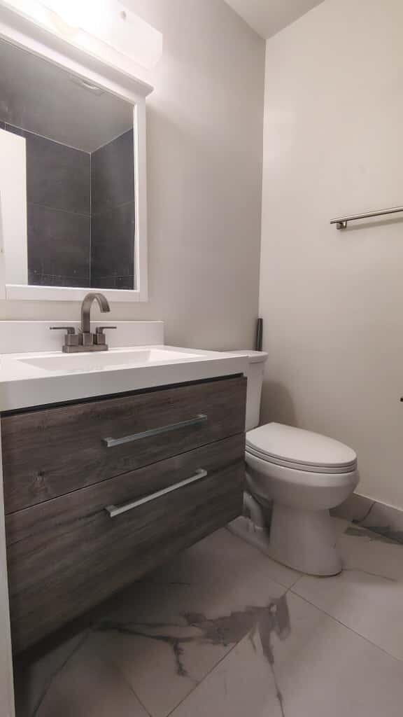 Building Photo - 2707 Lowson Blvd