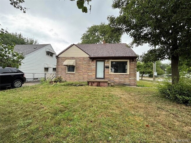 Building Photo - 24302 Lehigh St