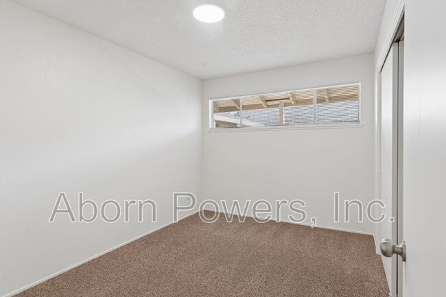 Building Photo - 1255-1275 Williams Way