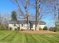Building Photo - Ranch with Basement for Rent