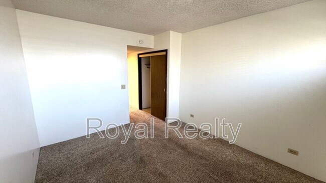 Building Photo - 439 Keoniana St