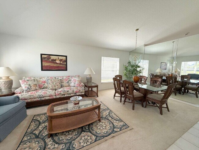 Building Photo - "Charming 3-Bed Oasis with 2 Full Baths in...