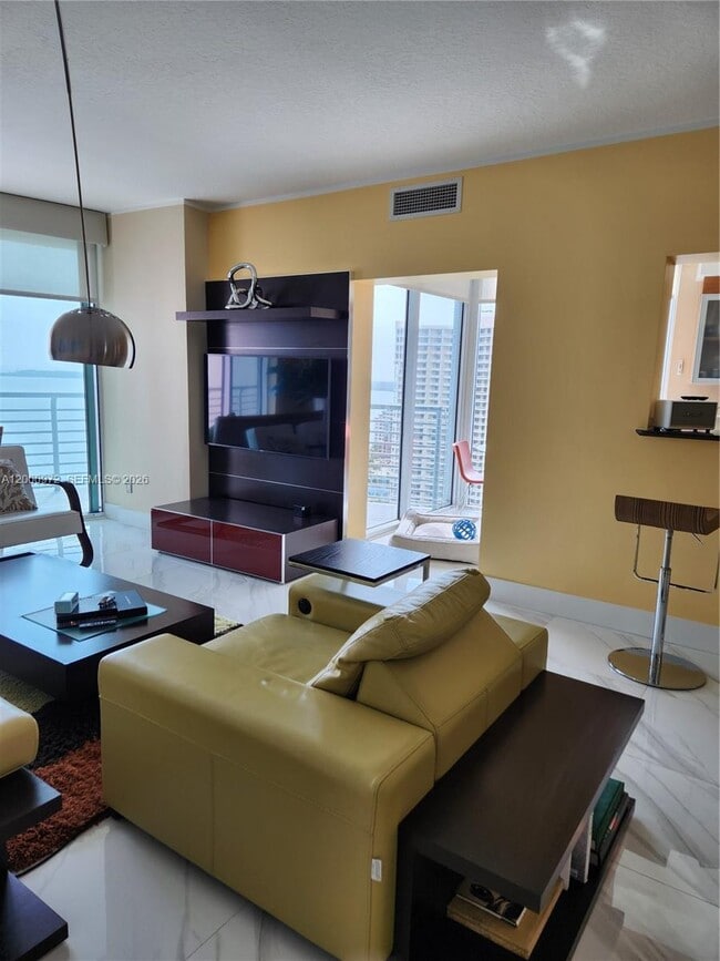 Building Photo - 325 S Biscayne Blvd