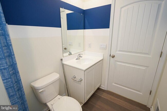 Building Photo - 1624 Severn St