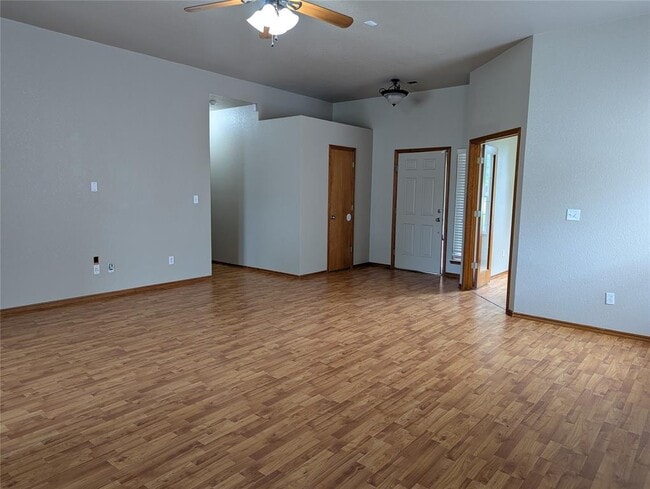 Building Photo - 1629 SW 31st St