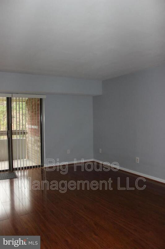 Building Photo - 2316 Freetown Ct