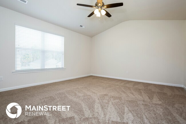 Building Photo - 3213 Dizzy Dean Dr