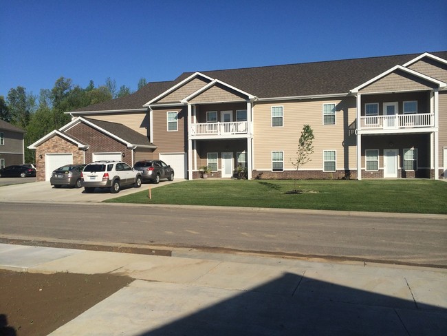 Building Photo - The Lory of Greenway Village