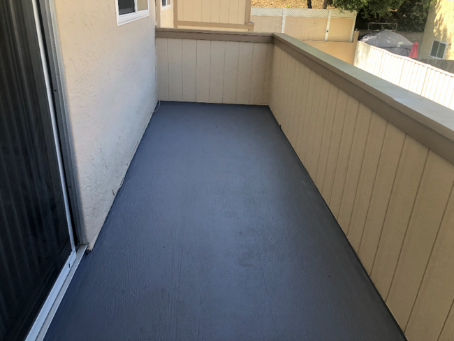 Building Photo - 1342 Palos Verdes Dr