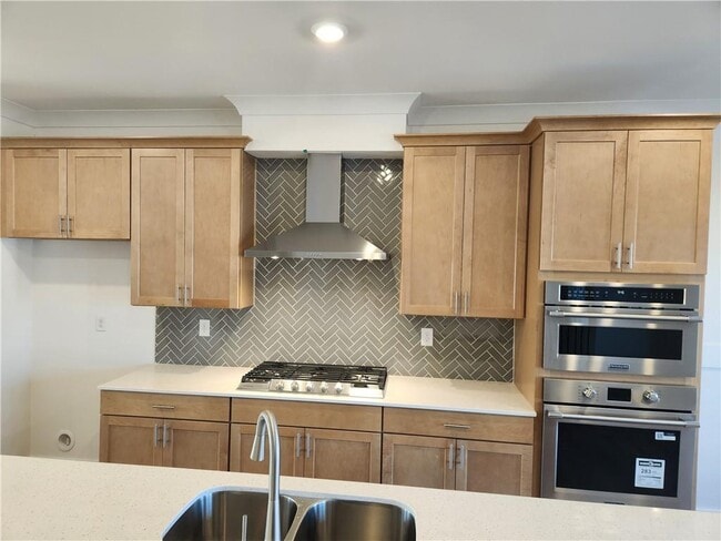 Building Photo - 404 Brodie Dr