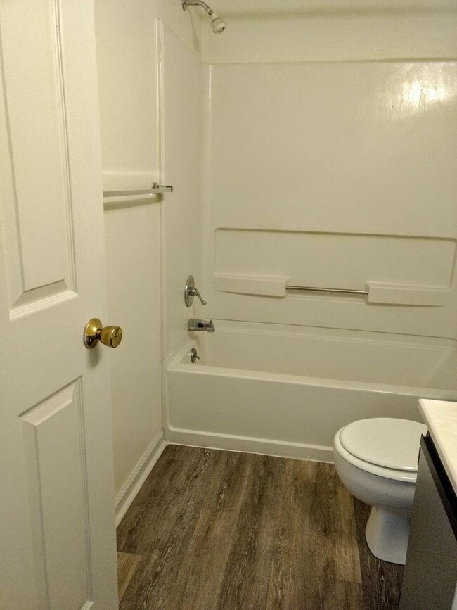 Building Photo - The Uptown Lofts 110