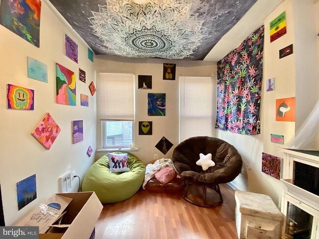 Building Photo - 2030 N Gratz St